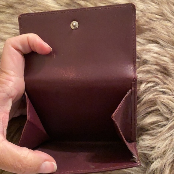 Vernis LV compact wallet - Picture 2 of 5